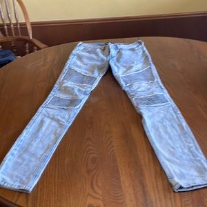 Pacsun Mens Jeans. Very light denim blue.